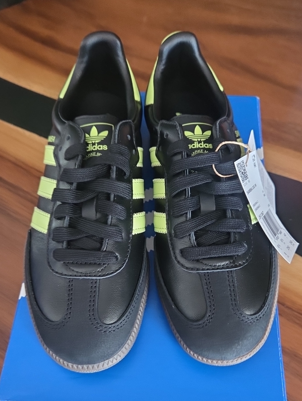 Adidas Black & Green Samba OG Women's Sneaker Size 8 NWT - Picture 2 of 9